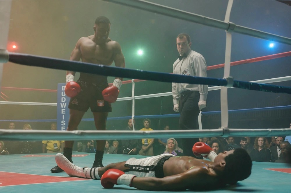 Mike - zdjęcie z planu